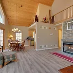 Cabin With Fireplace - 1 Mi To Whitetail Ski Resort!
